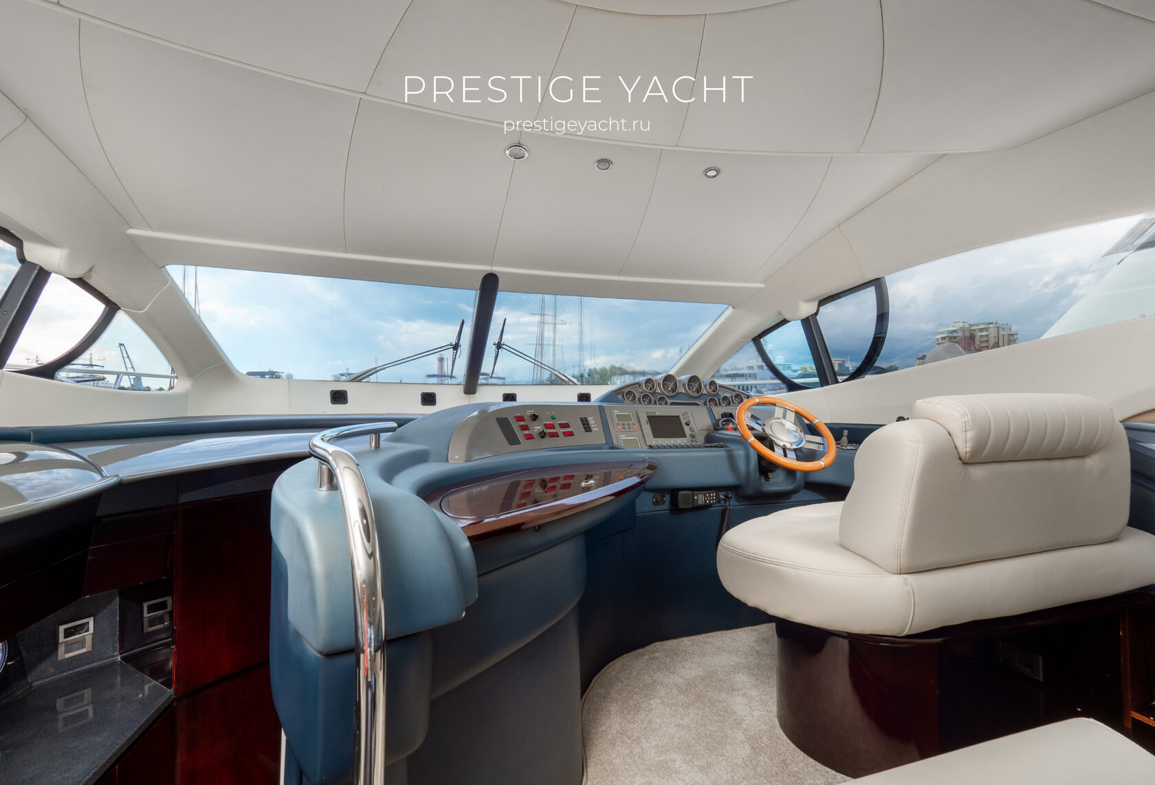 Флайбридж Azimut 50